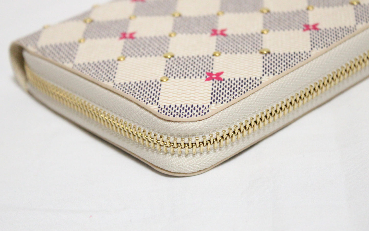 LOUIS VUITTON Vuitton Damier Azure Zippy Wallet N64615 Ivory RFID Tag Wallet