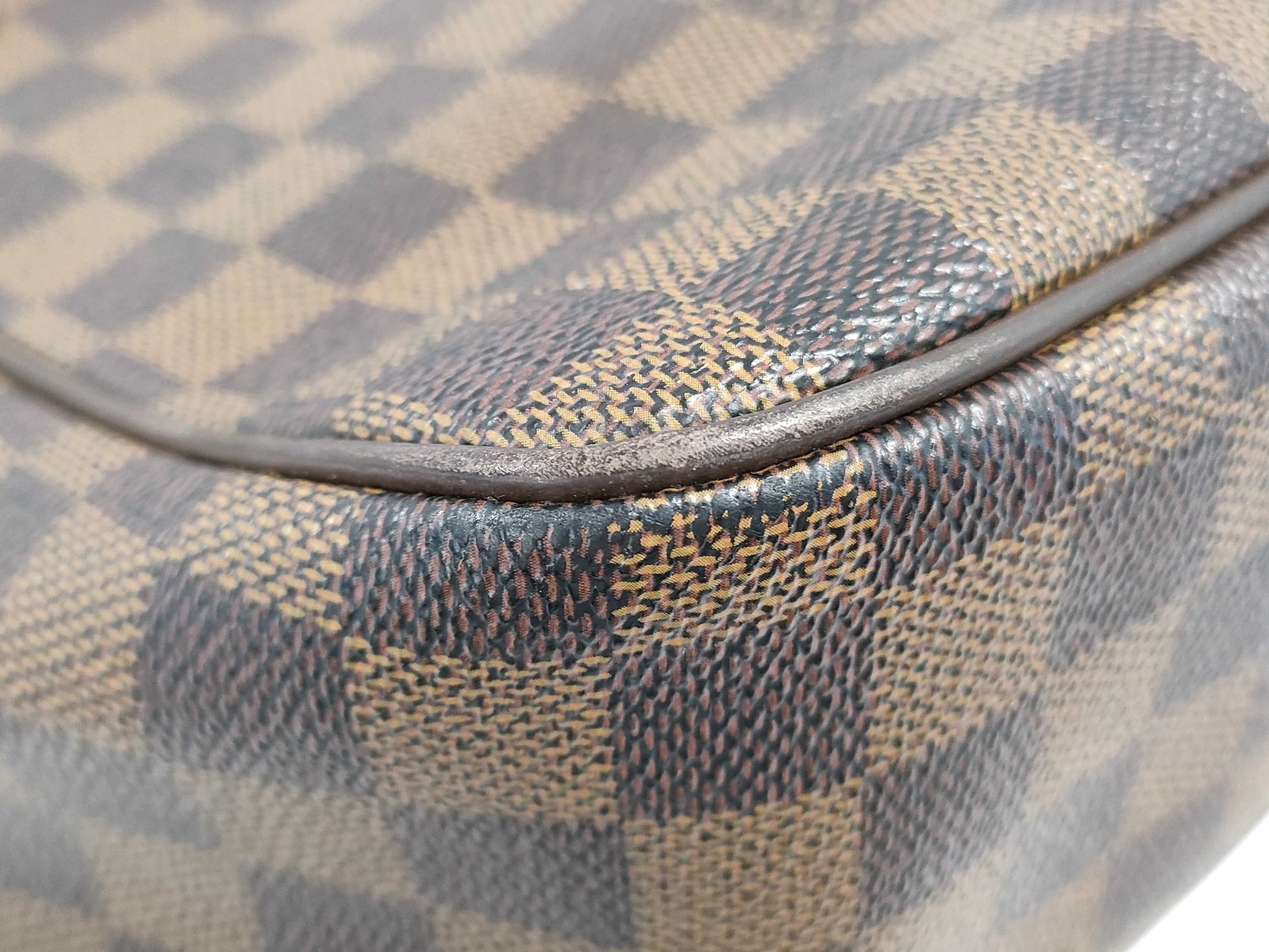 LOUIS VUITTON N51125 Damier Messenger Merville Shoulder Bag