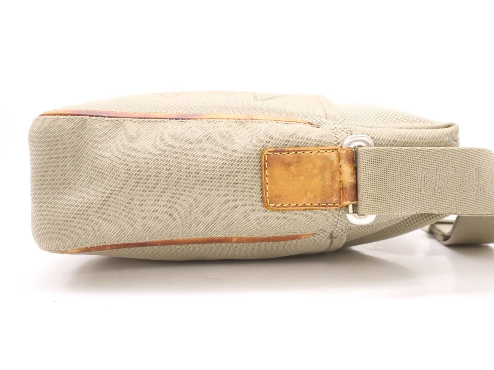 LOUIS VUITTON M93046 Compagnon Sable Shoulder Bag