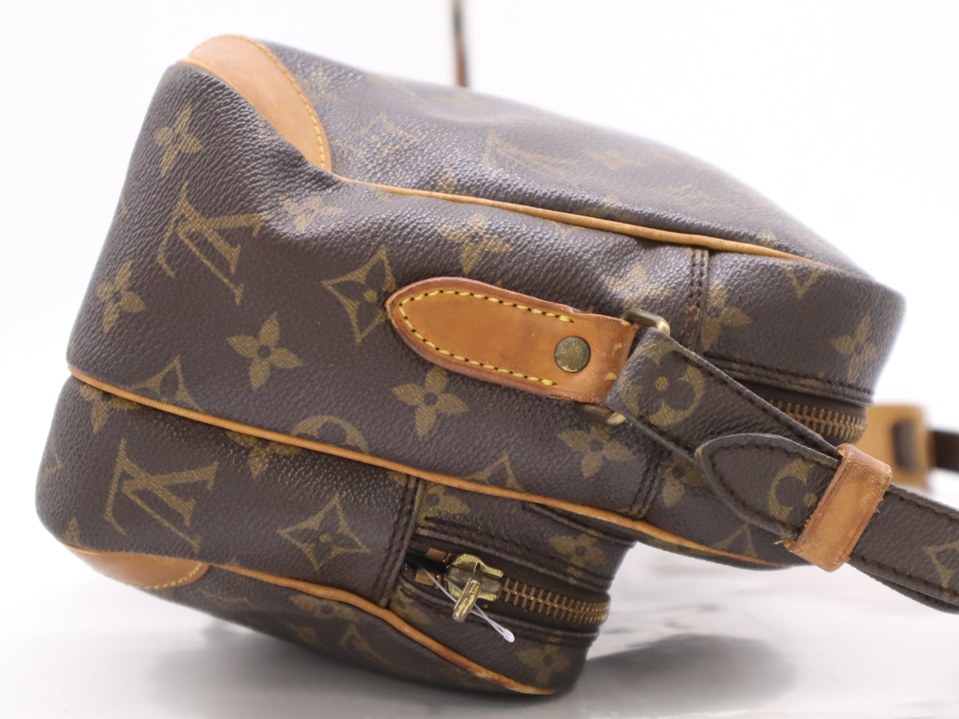 LOUIS VUITTON M45244 Monogram Nile Shoulder Bag