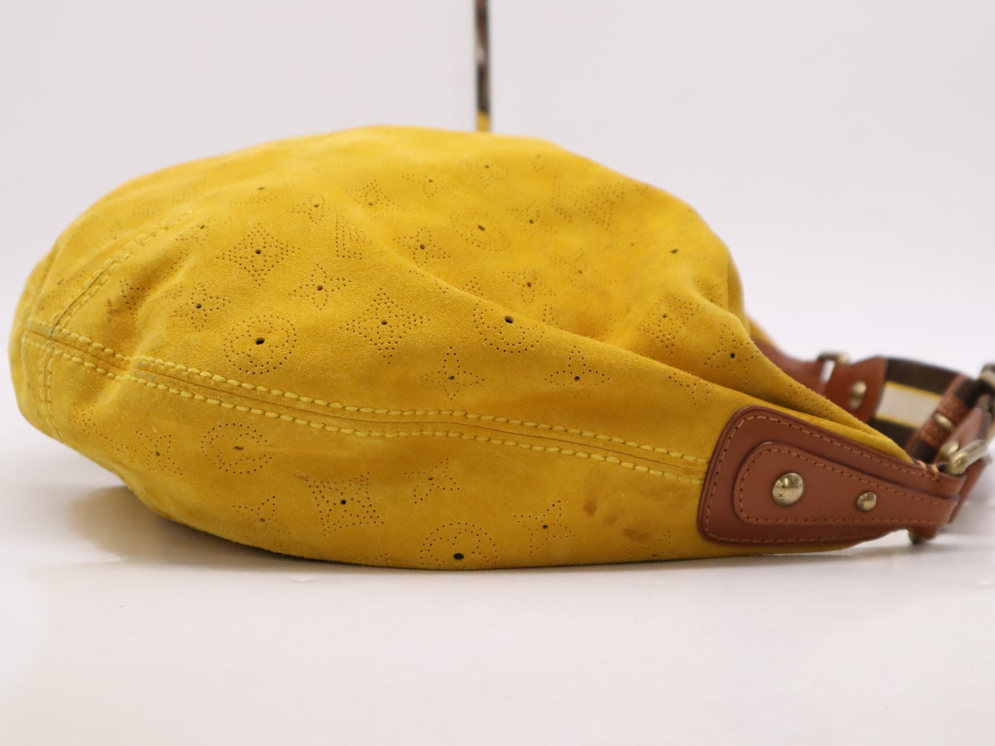 LOUIS VUITTON M95118 Monogram Suede Onata GM Mys Shoulder Bag