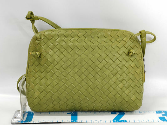 BOTTEGA VENETA Intrecciato Dini Shoulder Bag in Green Leather