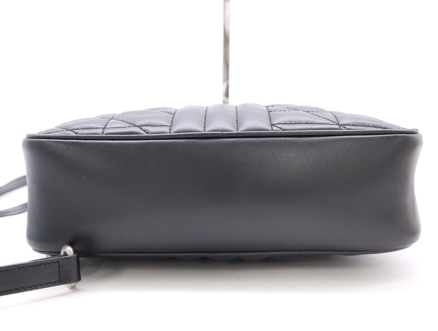 GUCCI 447632 GG Marmont Small Shoulder Bag, Leather, Quilted with GG Logo, Black, Includes Dust Bag
