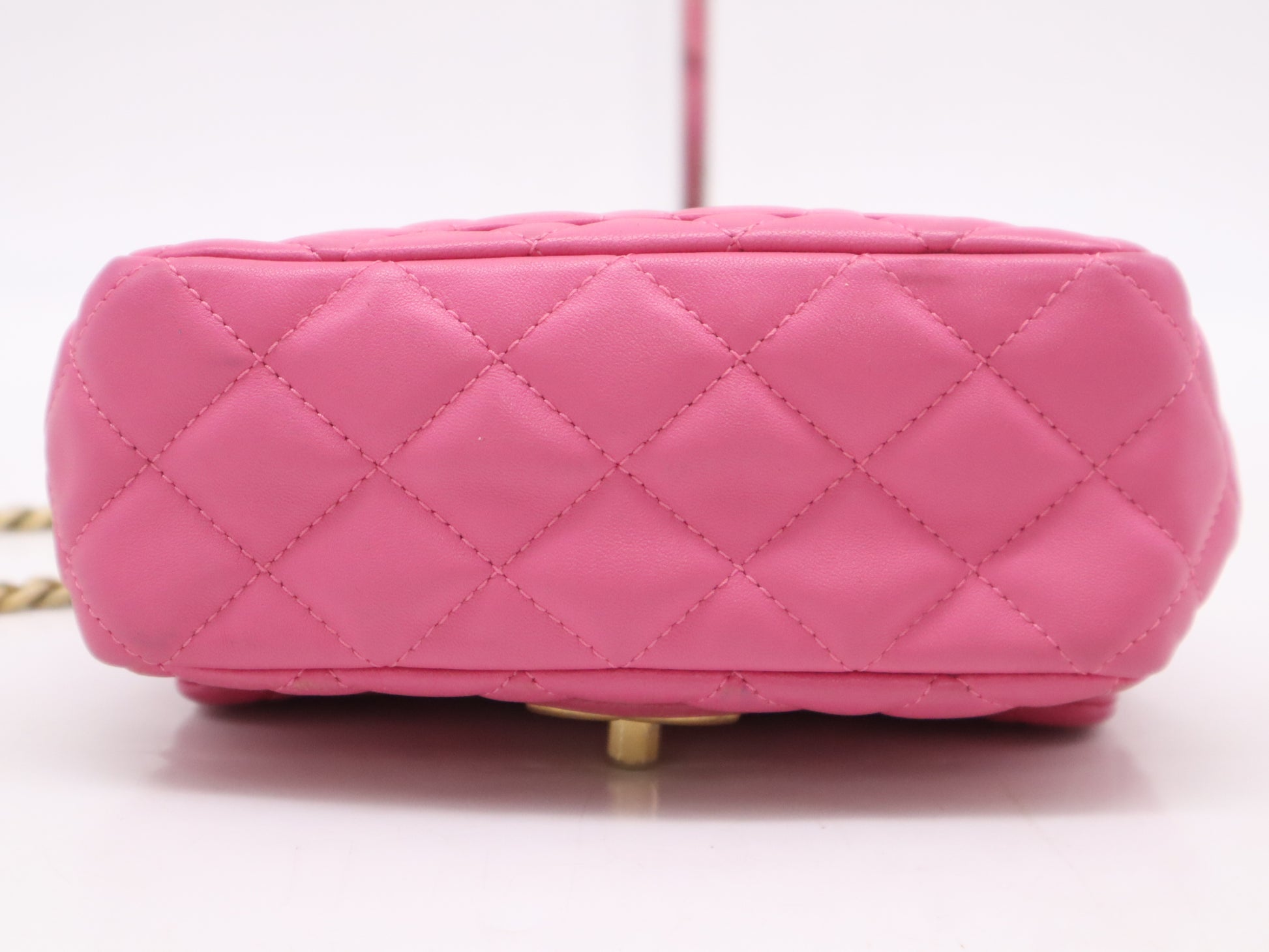 CHANEL Lambskin Mini Matlasse 17 S Flap S Chain GD Fittings Pink Seal Card 30449958 Shoulder Bag