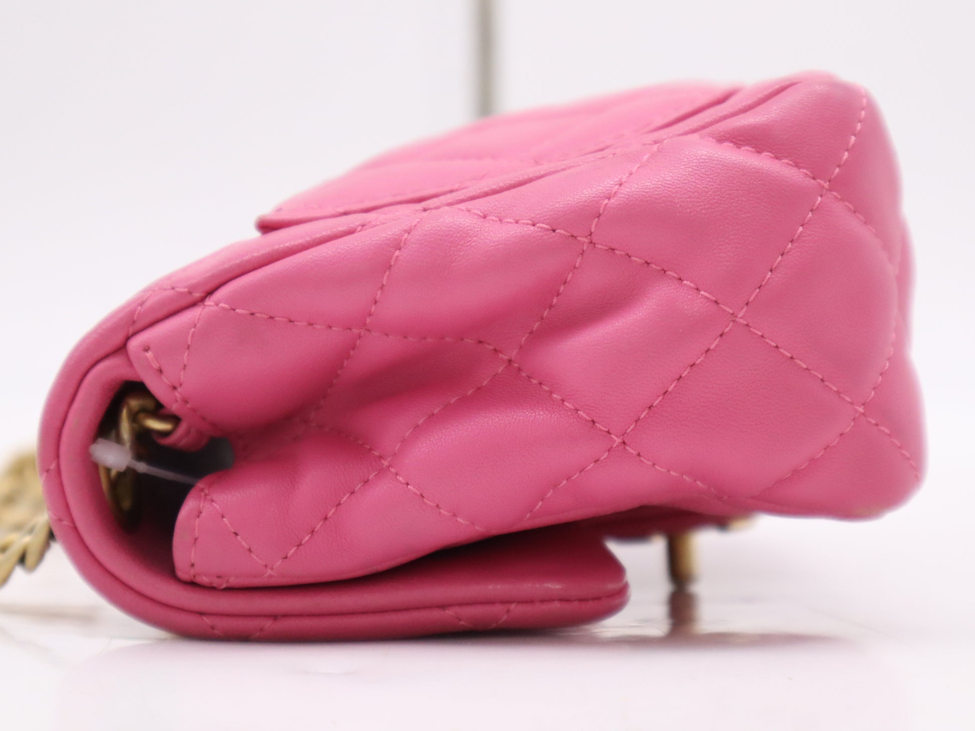 CHANEL Lambskin Mini Matlasse 17 S Flap S Chain GD Fittings Pink Seal Card 30449958 Shoulder Bag