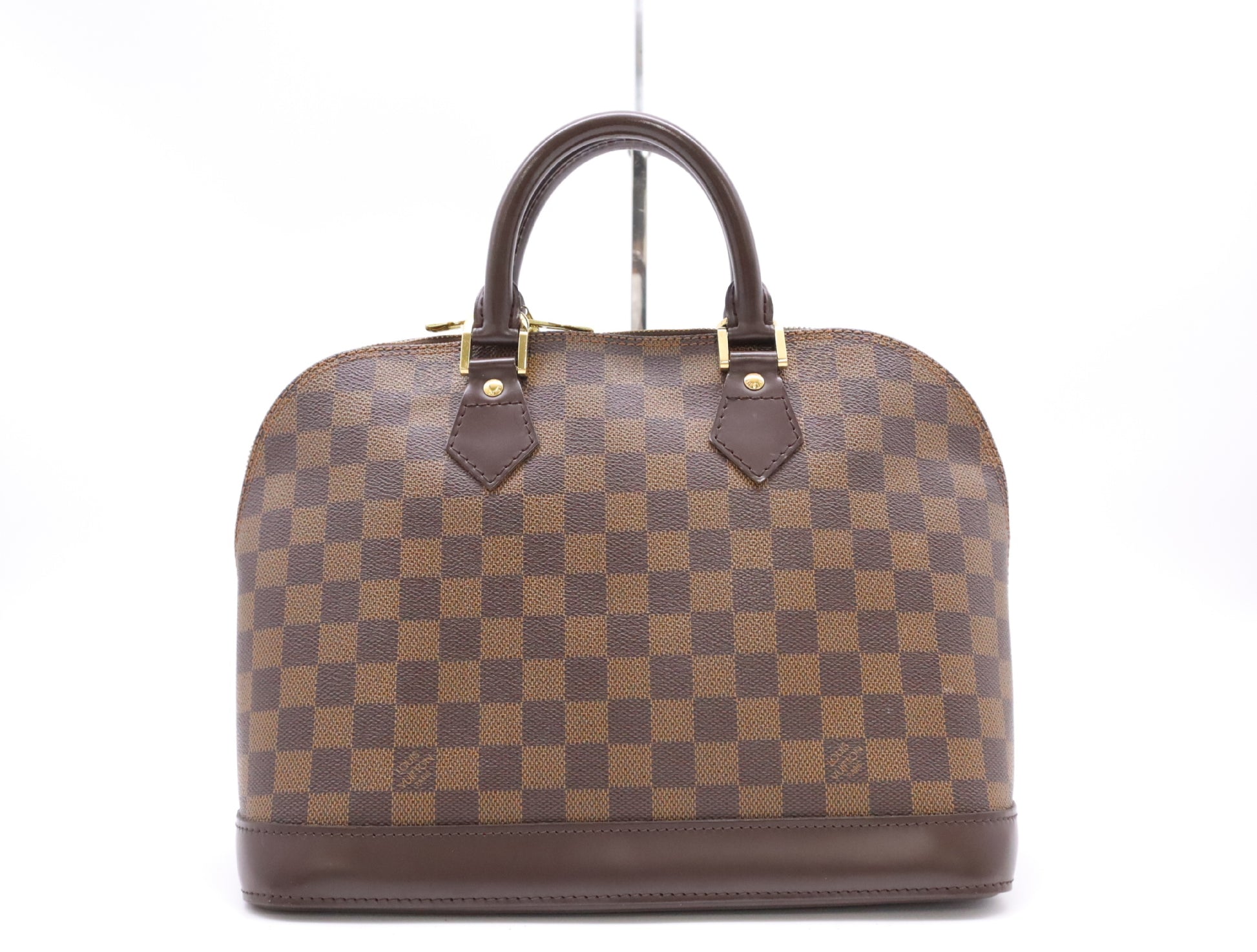 LOUIS VUITTON N51131 Damier Alma Handbag