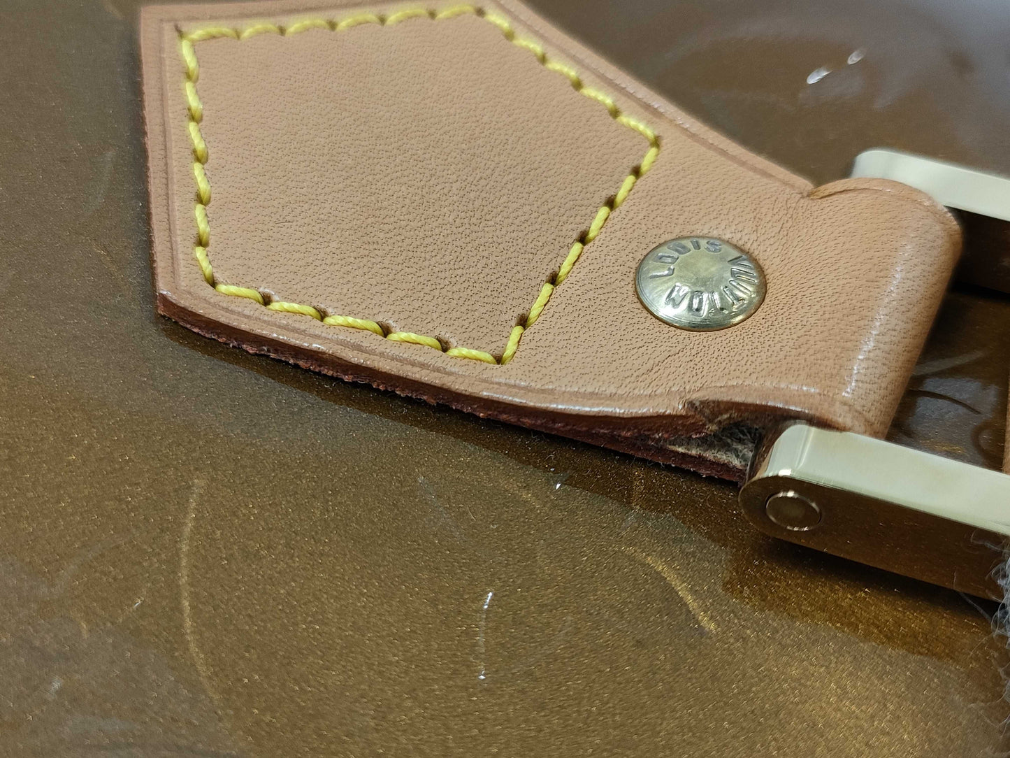 LOUIS VUITTON M91122 Vernis Houston Bronze Tote Bag