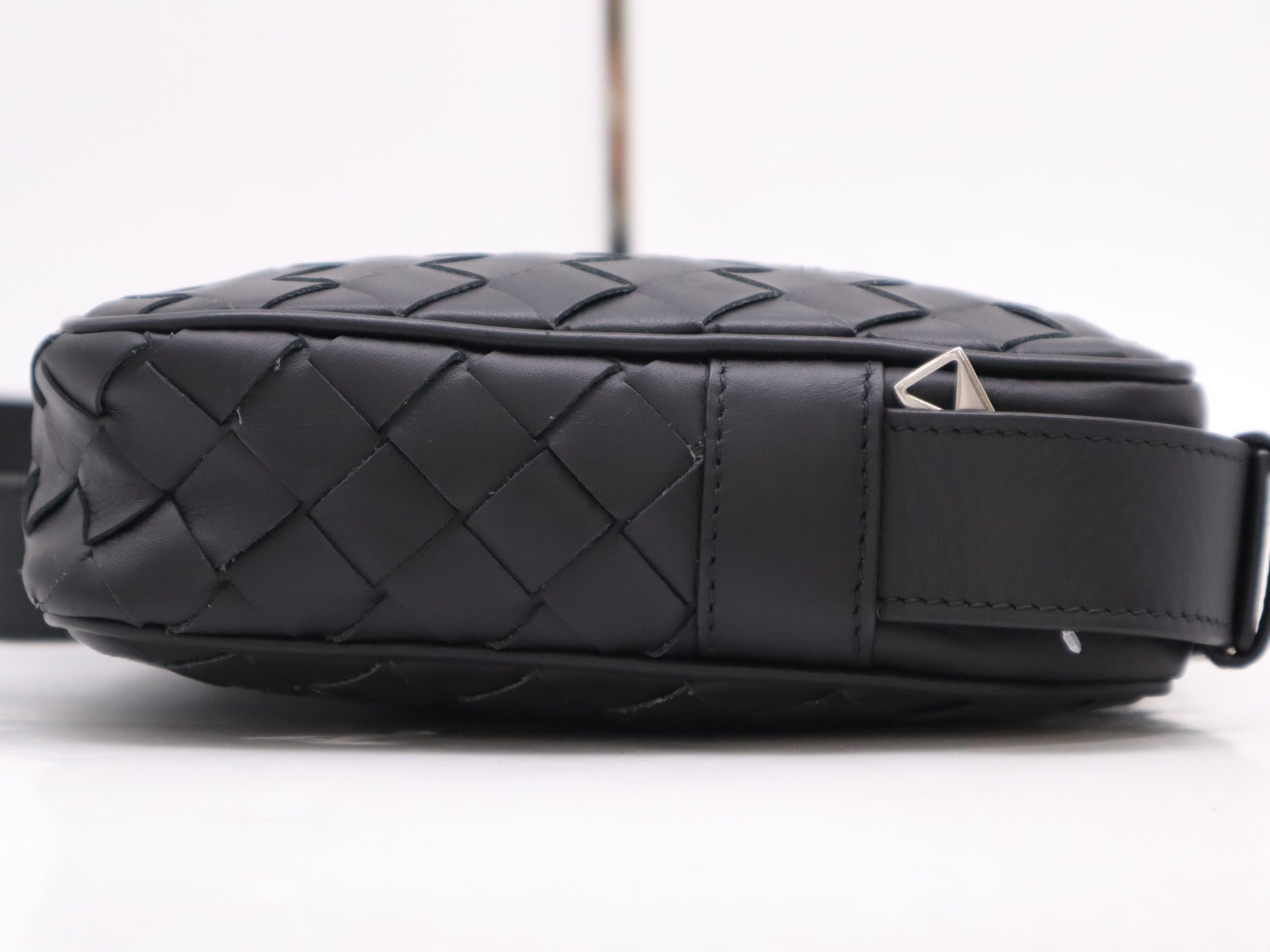 BOTTEGA VENETA 743214 Calfskin Calfskin Cassette Mini Crossbody Bag with Storage Bag Shoulder Bag