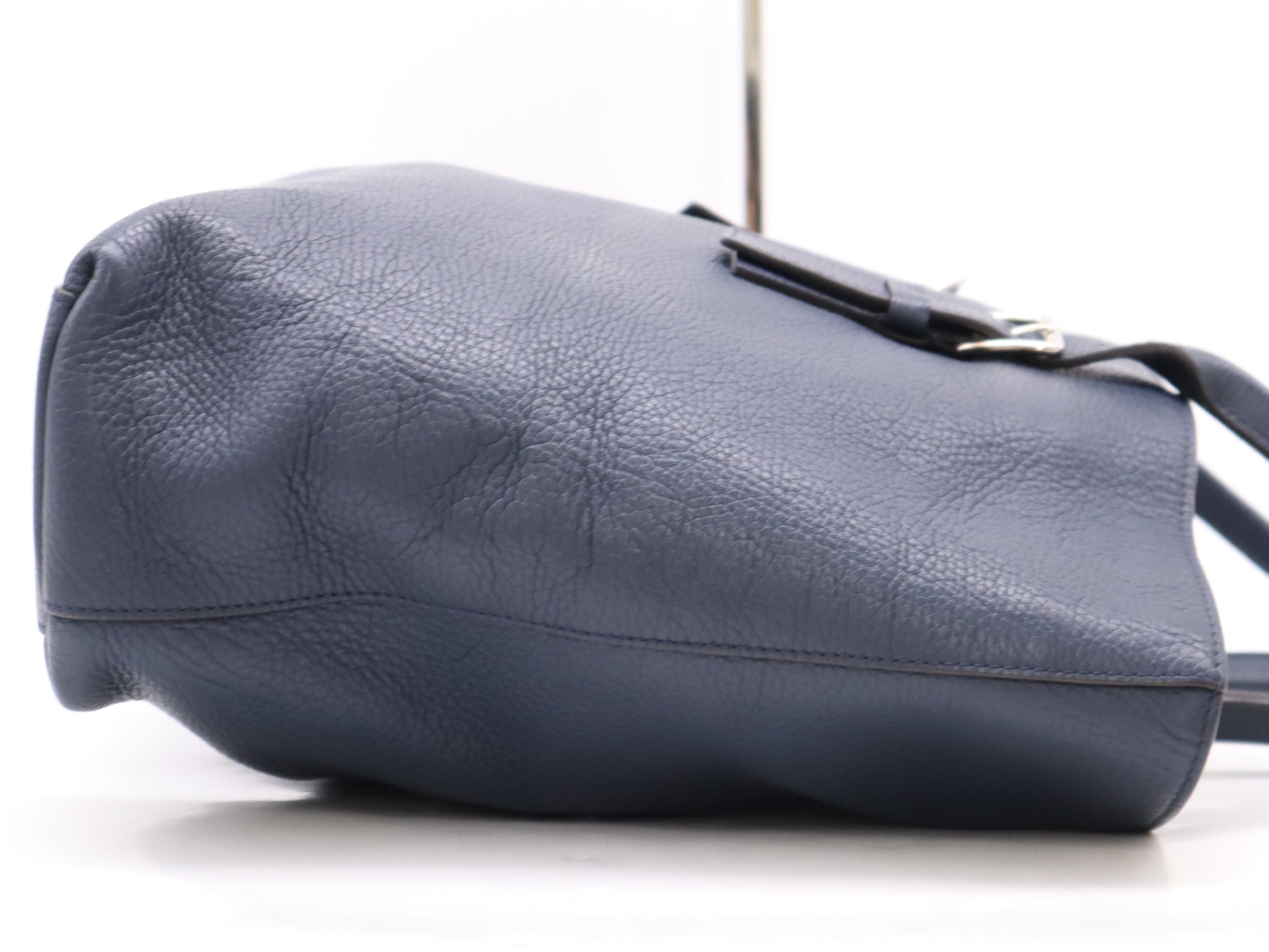 LOUIS VUITTON Tryon Leather Cava Voiage Navy UB0196 Tote Bag