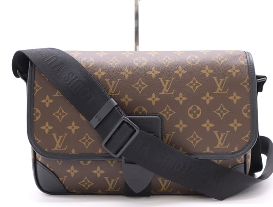 LOUIS VUITTON M46371 Macassar Archie Messenger Shoulder Bag