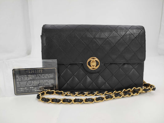 CHANEL Circle Black No. 1 Shoulder Bag