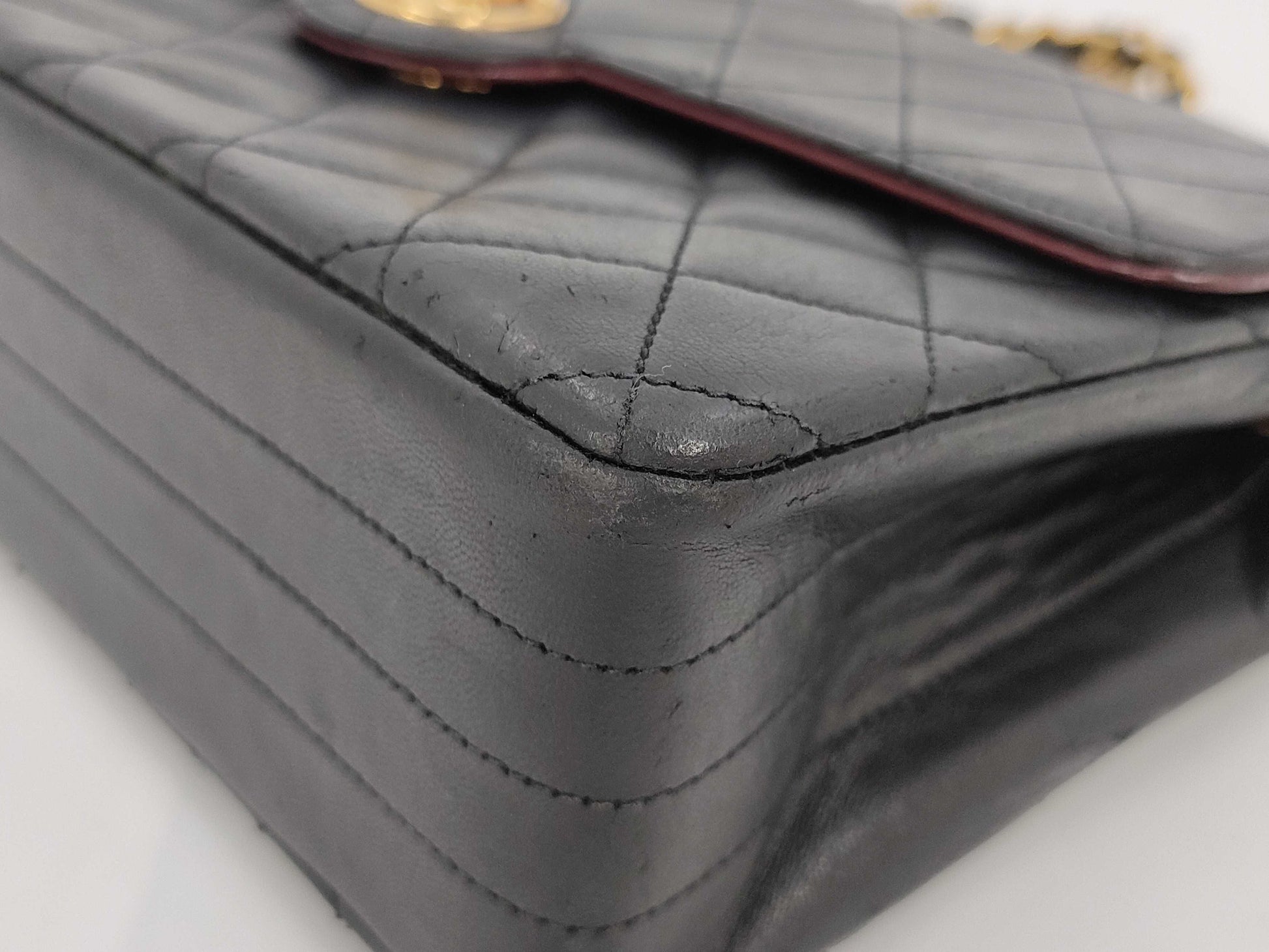 CHANEL Circle Black No. 1 Shoulder Bag