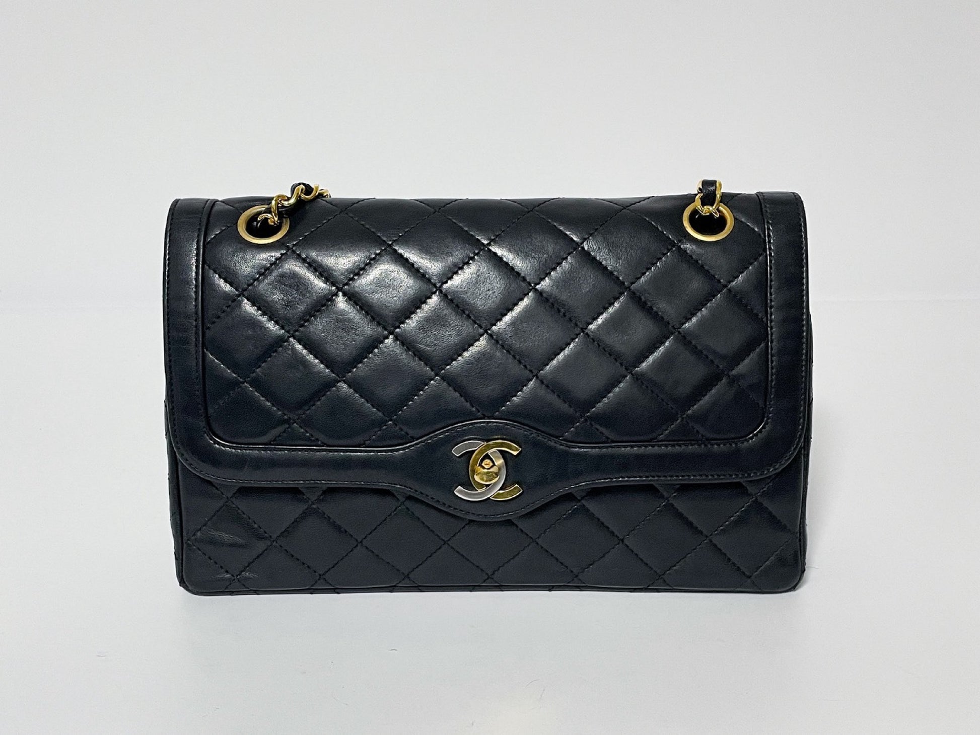 CHANEL Paris Limited Matlasse Seal Shoulder Bag
