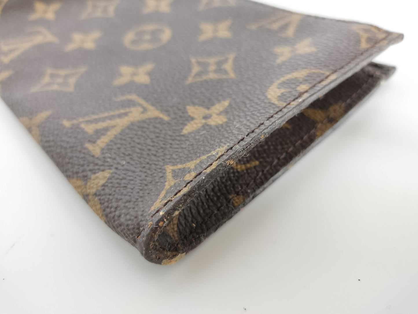 LOUIS VUITTON Monogram Bucket Pouch