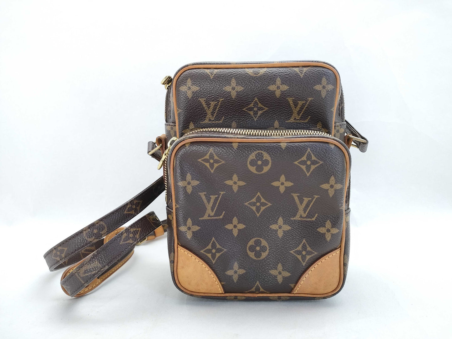 LOUIS VUITTON Monogram Amazon Shoulder Bag