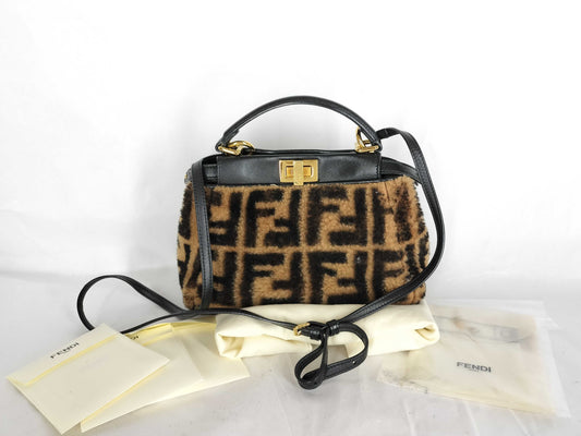 FENDI Fendi Peekaboo Shoulder Bag
