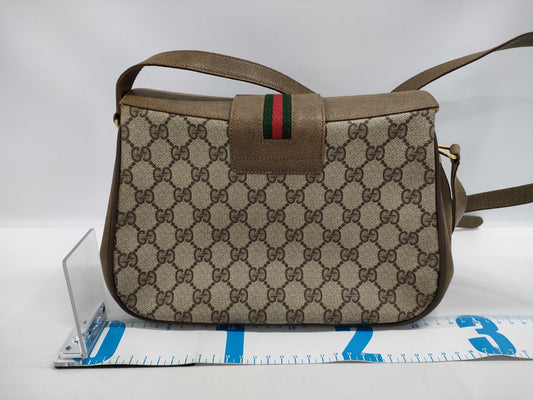 GUCCI GG Supreme Sherry Shoulder Bag