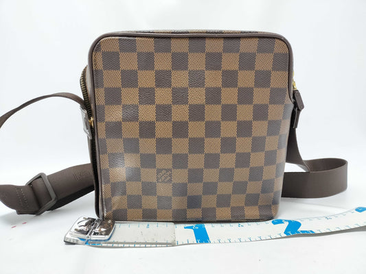 LOUIS VUITTON Damier Olaf PM Shoulder Bag