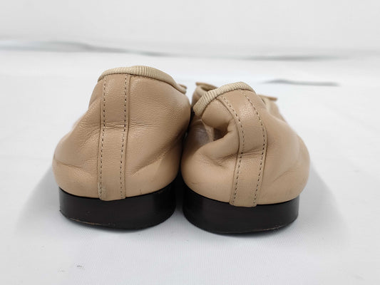 CHANEL Beige 36 Pumps
