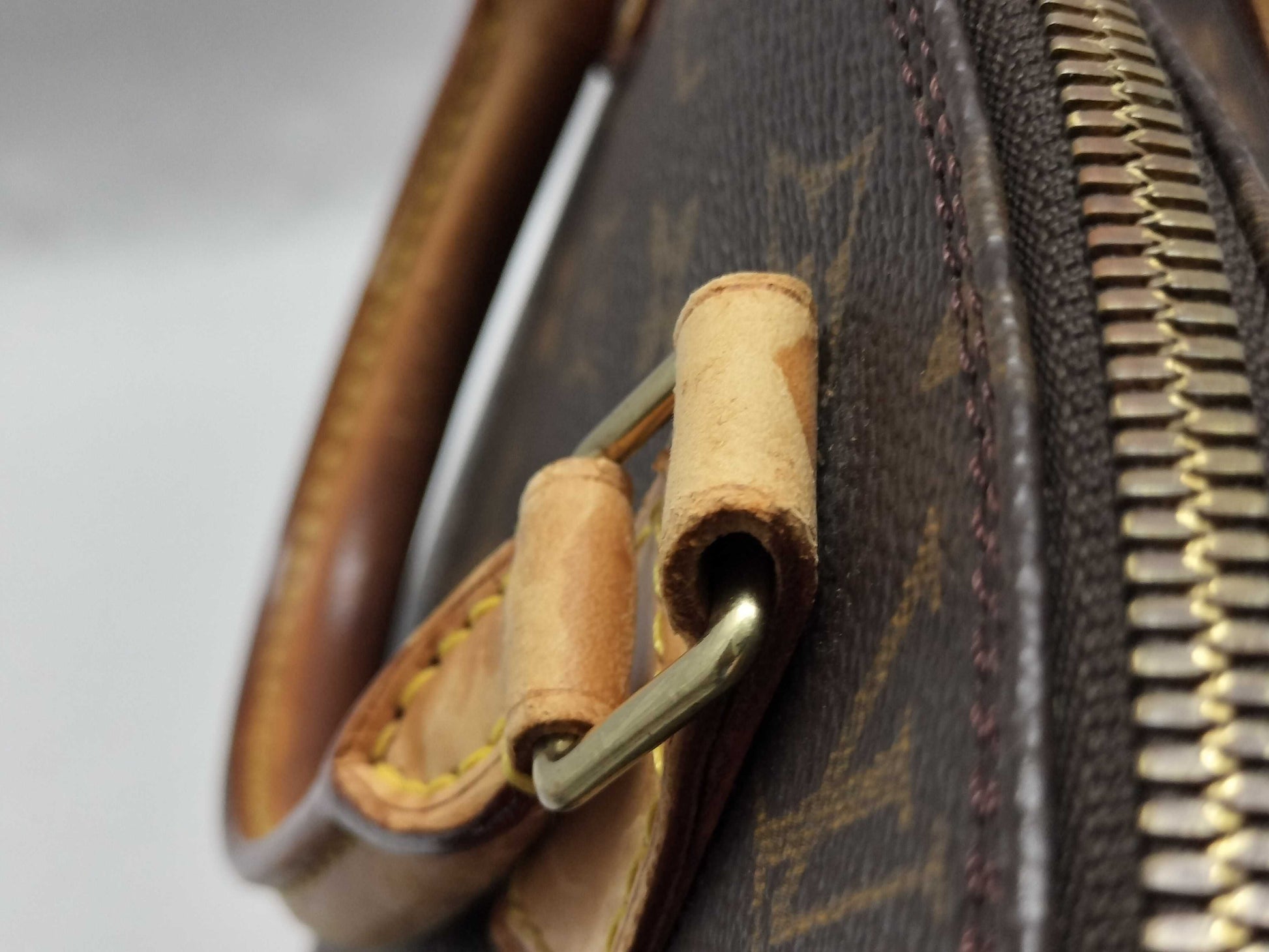 LOUIS VUITTON Monogram Alma Handbag