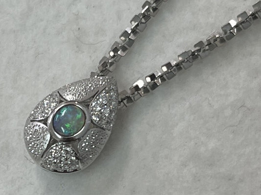 OP0.25ct D0.30ct K18WG/Pt850 13.3g Necklace