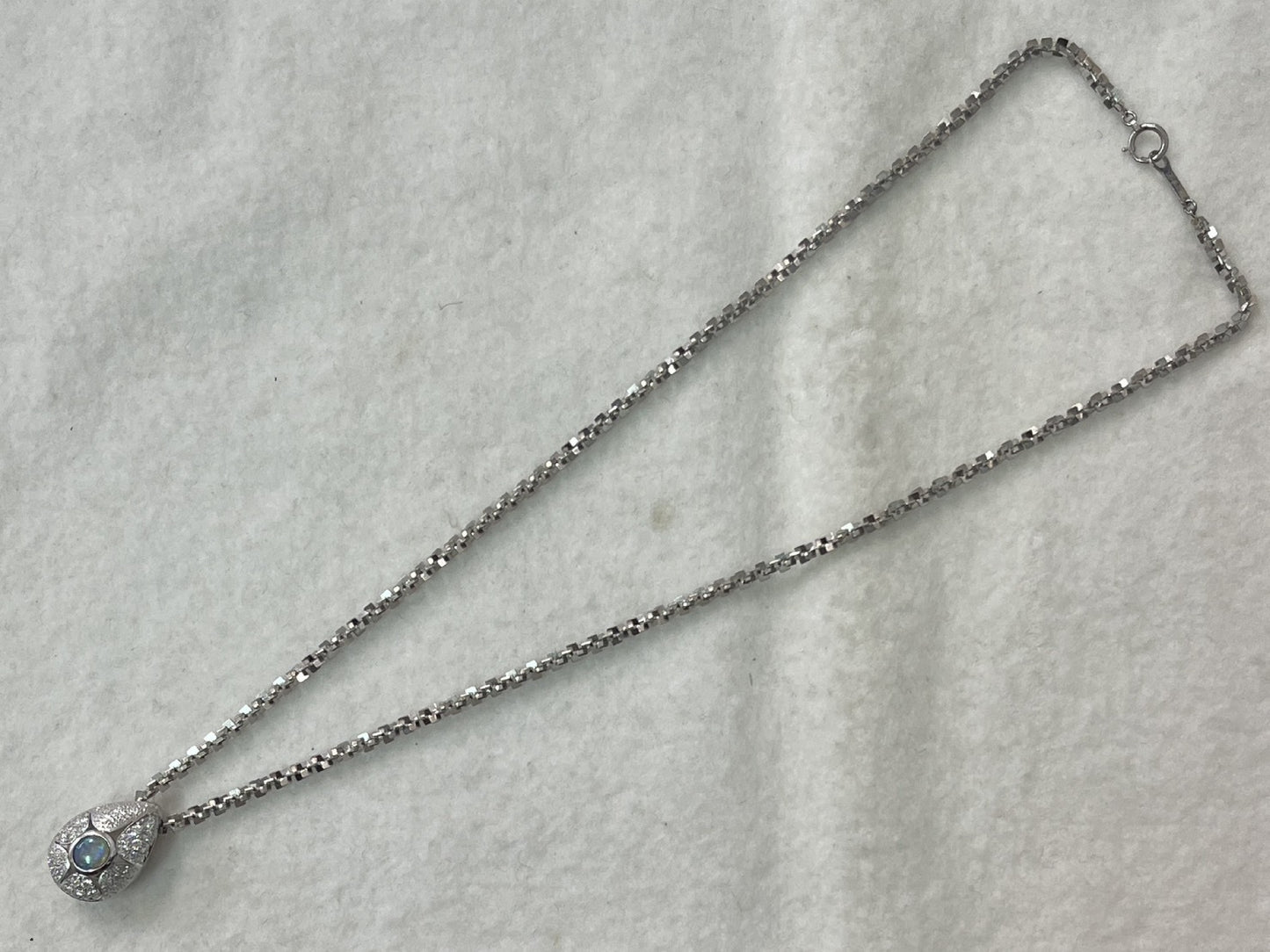 OP0.25ct D0.30ct K18WG/Pt850 13.3g Necklace