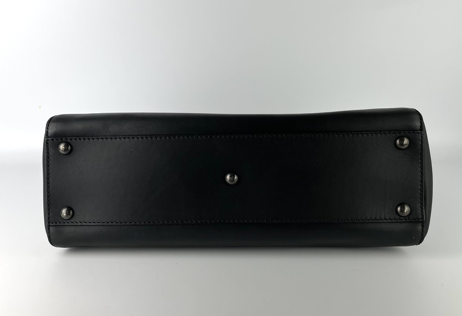 FENDI Peekaboo Medium Leather Black Handbag