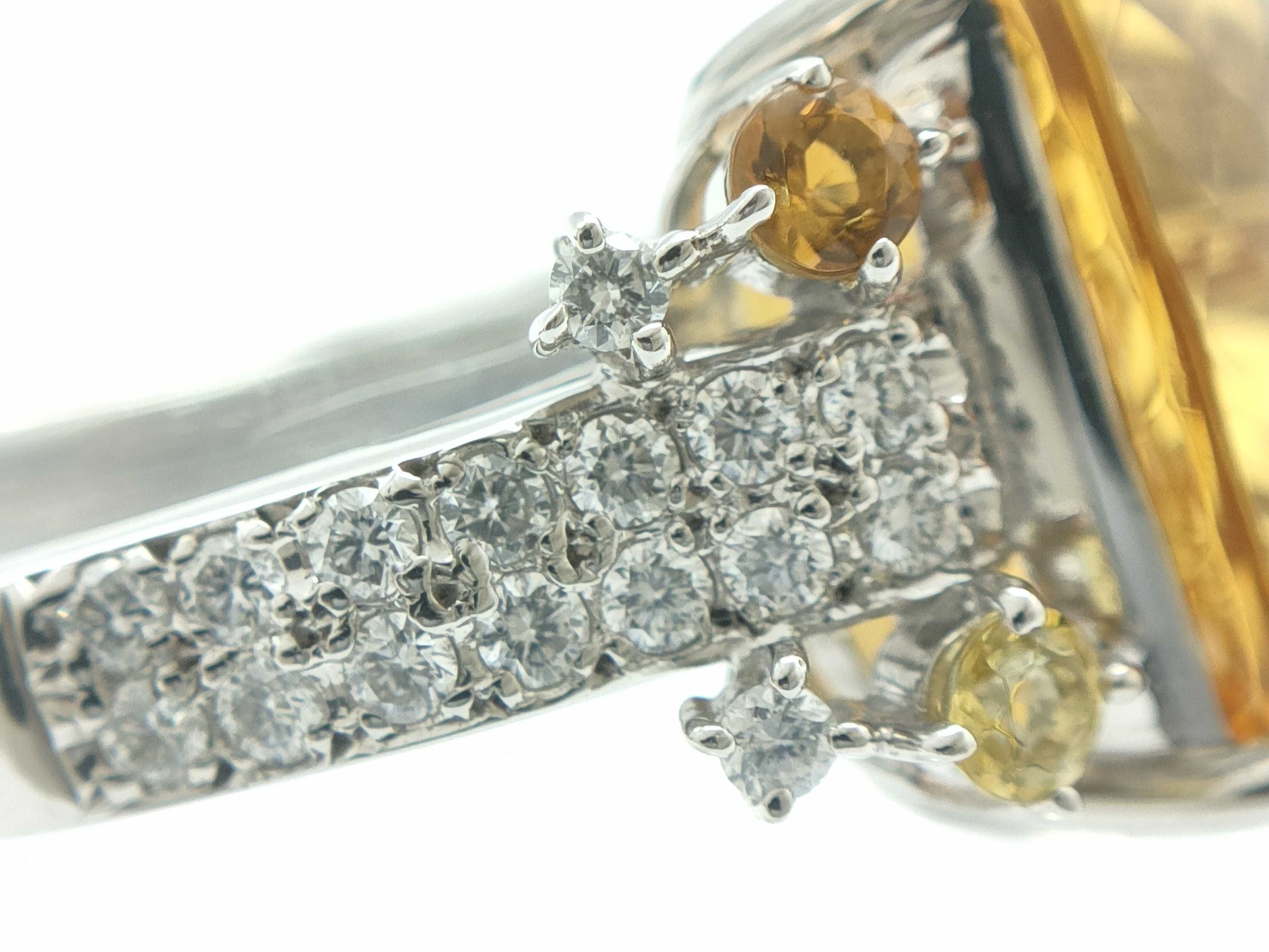 Citrine 5.14ct D0.40ct YB0.12ct C0.12ct PT900 9.2g Ring