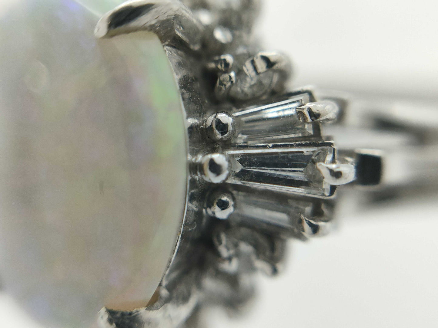 Opal D0.43/0.133ct PT900 6.5g Ring