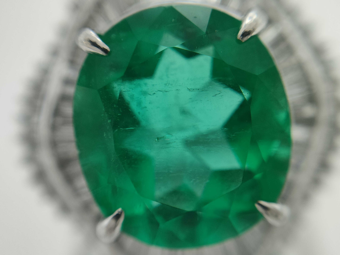 E5.54ct D2.50ct PT900 12.7g Ring