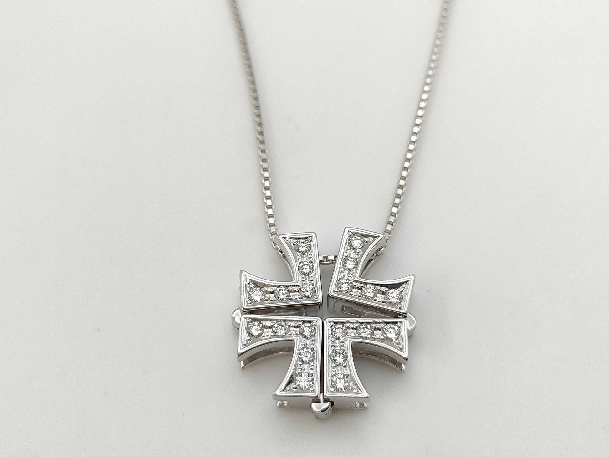 TASAKI TASAKI D0.39ct Cross K18WG 9.2g Necklace