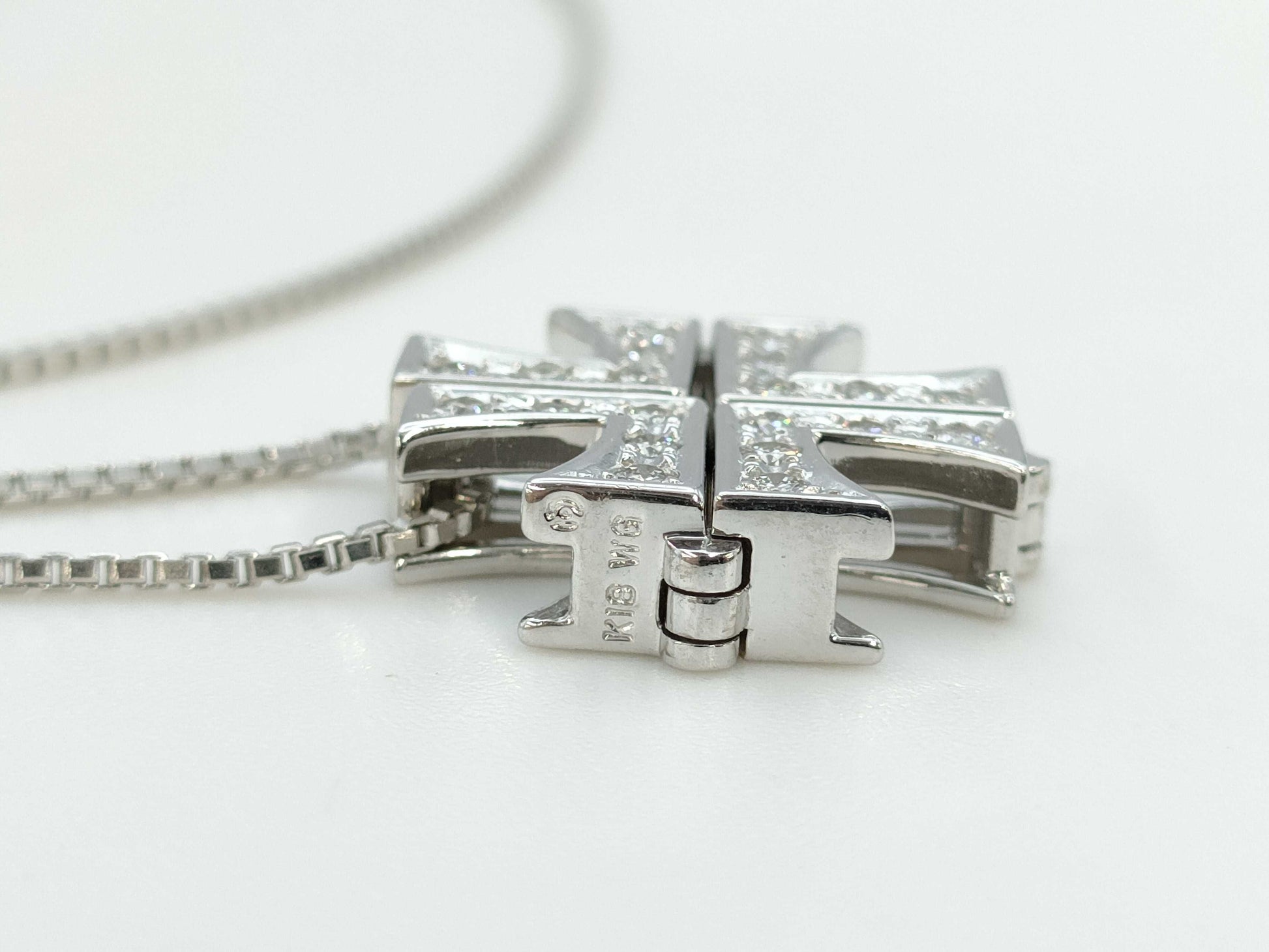 TASAKI TASAKI D0.39ct Cross K18WG 9.2g Necklace