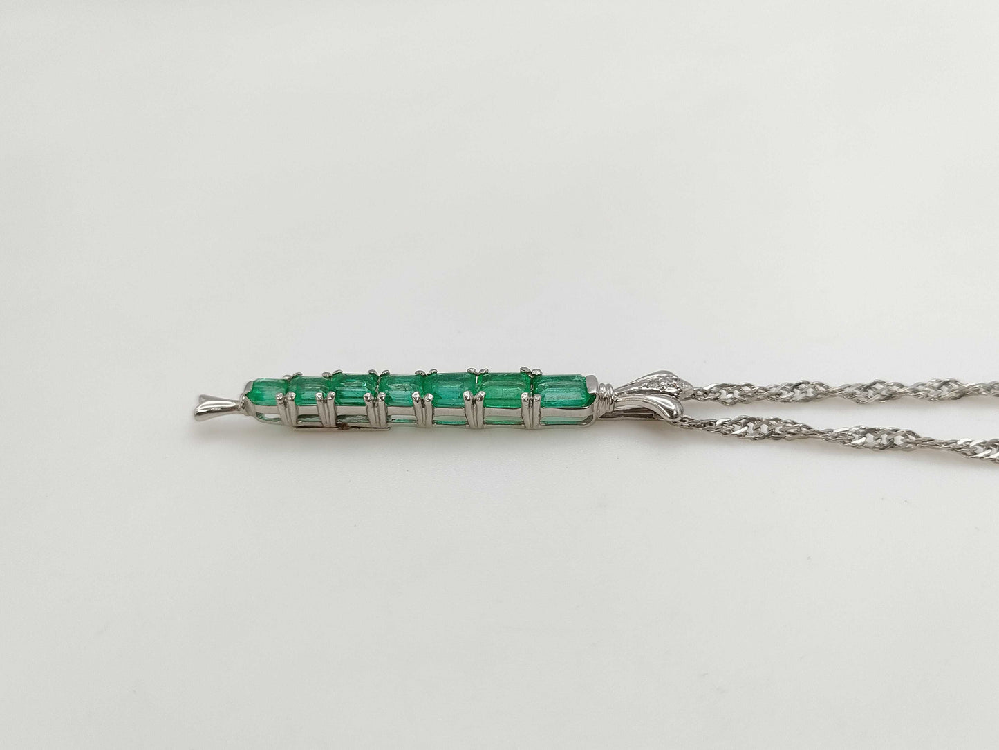 E2.00ct D0.02ct PT900/850 8.0g Necklace
