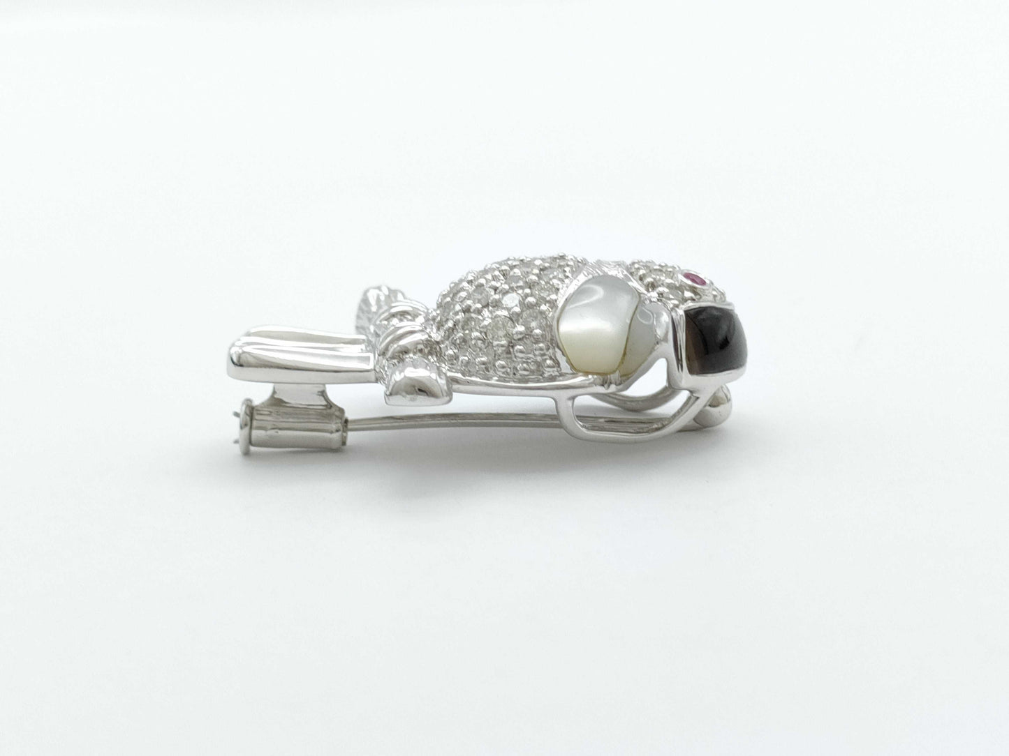 Bird Motif R0.02ct D0.90ct Shell K18WG 9.1g Brooch