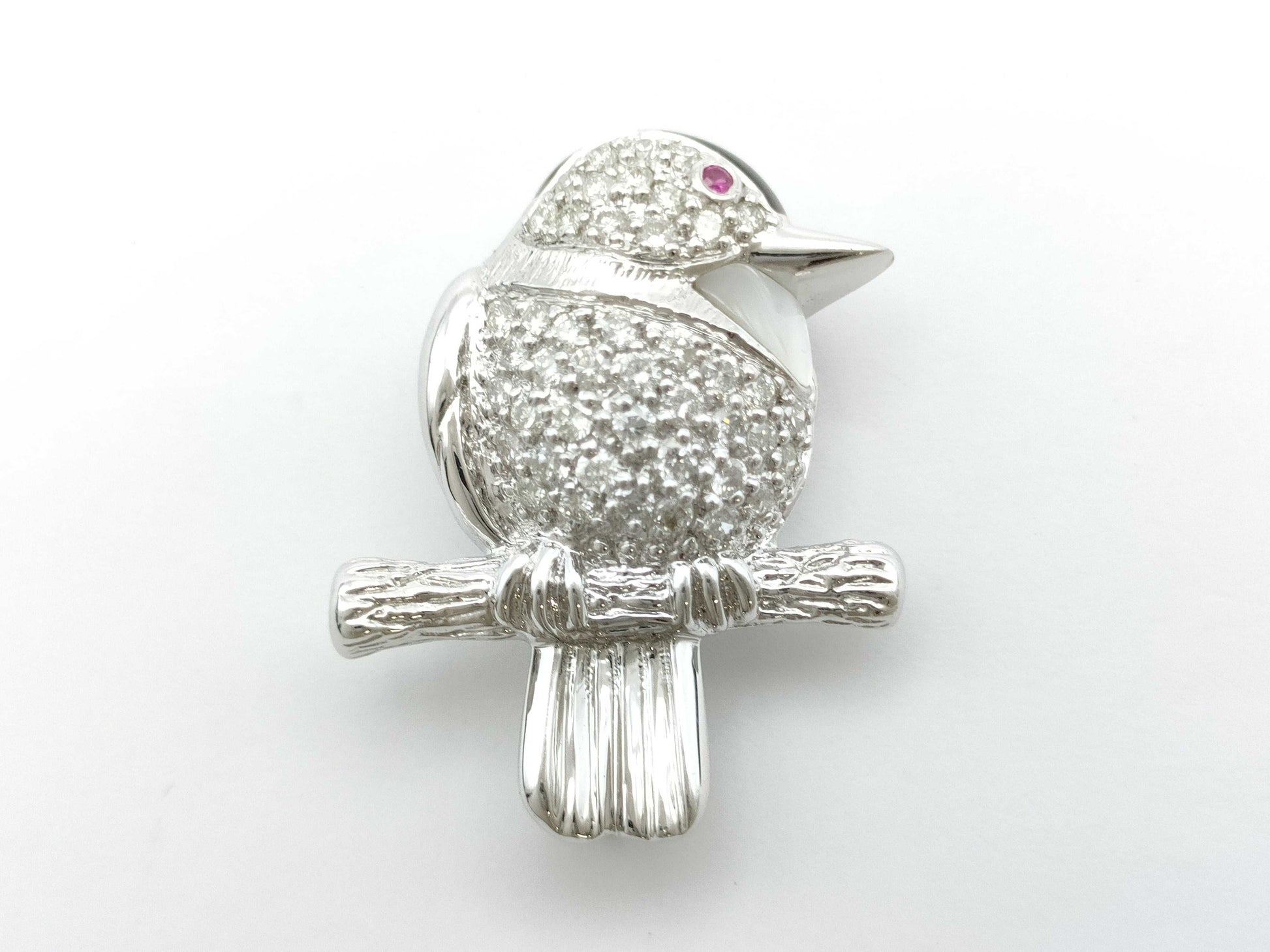 Bird Motif R0.02ct D0.90ct Shell K18WG 9.1g Brooch
