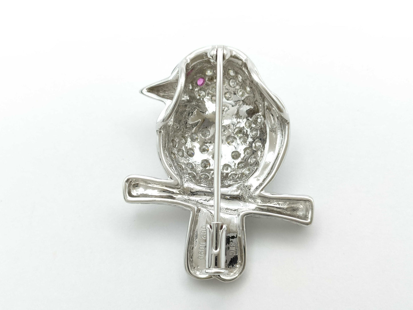 Bird Motif R0.02ct D0.90ct Shell K18WG 9.1g Brooch