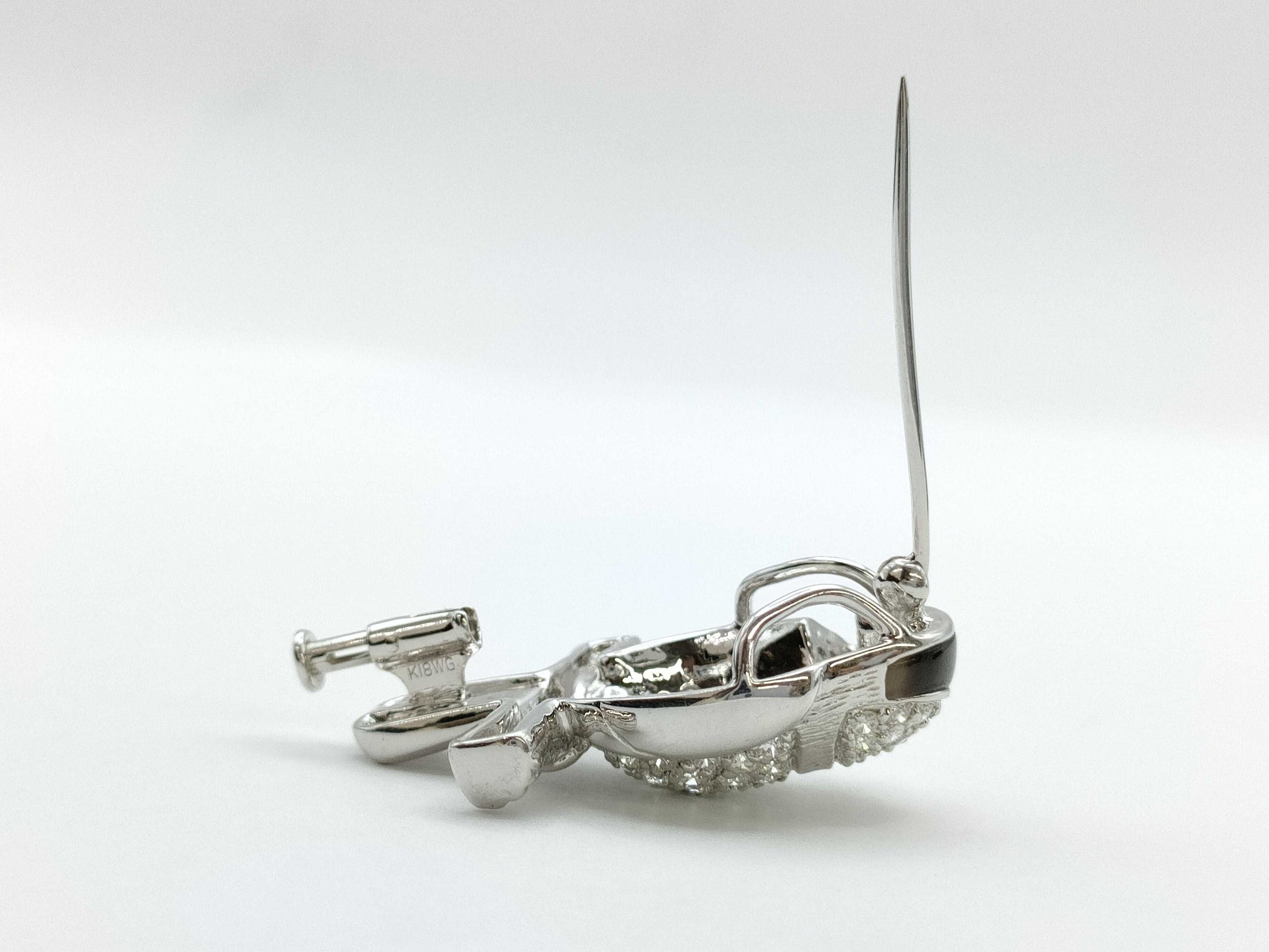 Bird Motif R0.02ct D0.90ct Shell K18WG 9.1g Brooch