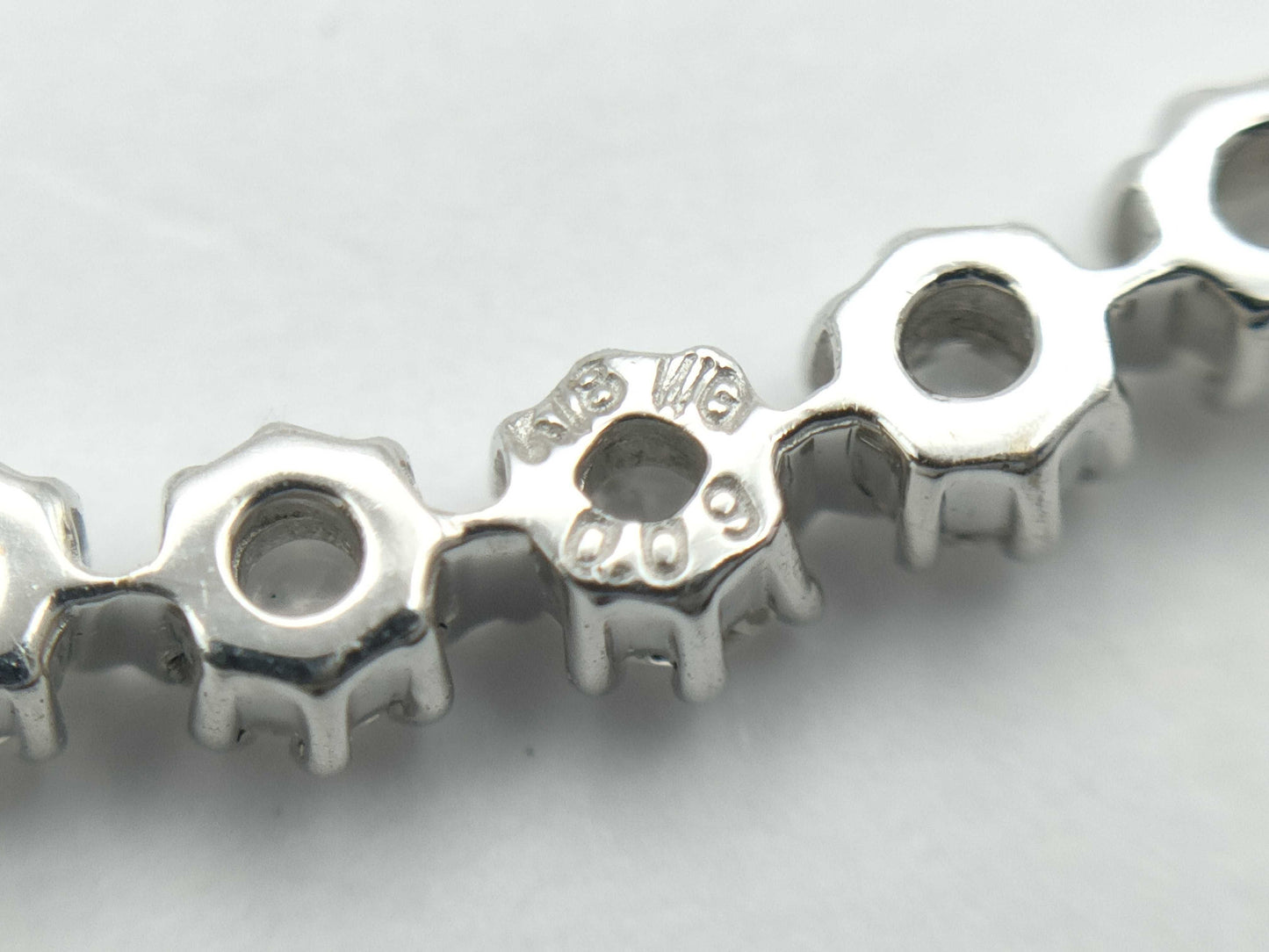 D0.09ct K18/K18WG 1.8g Necklace