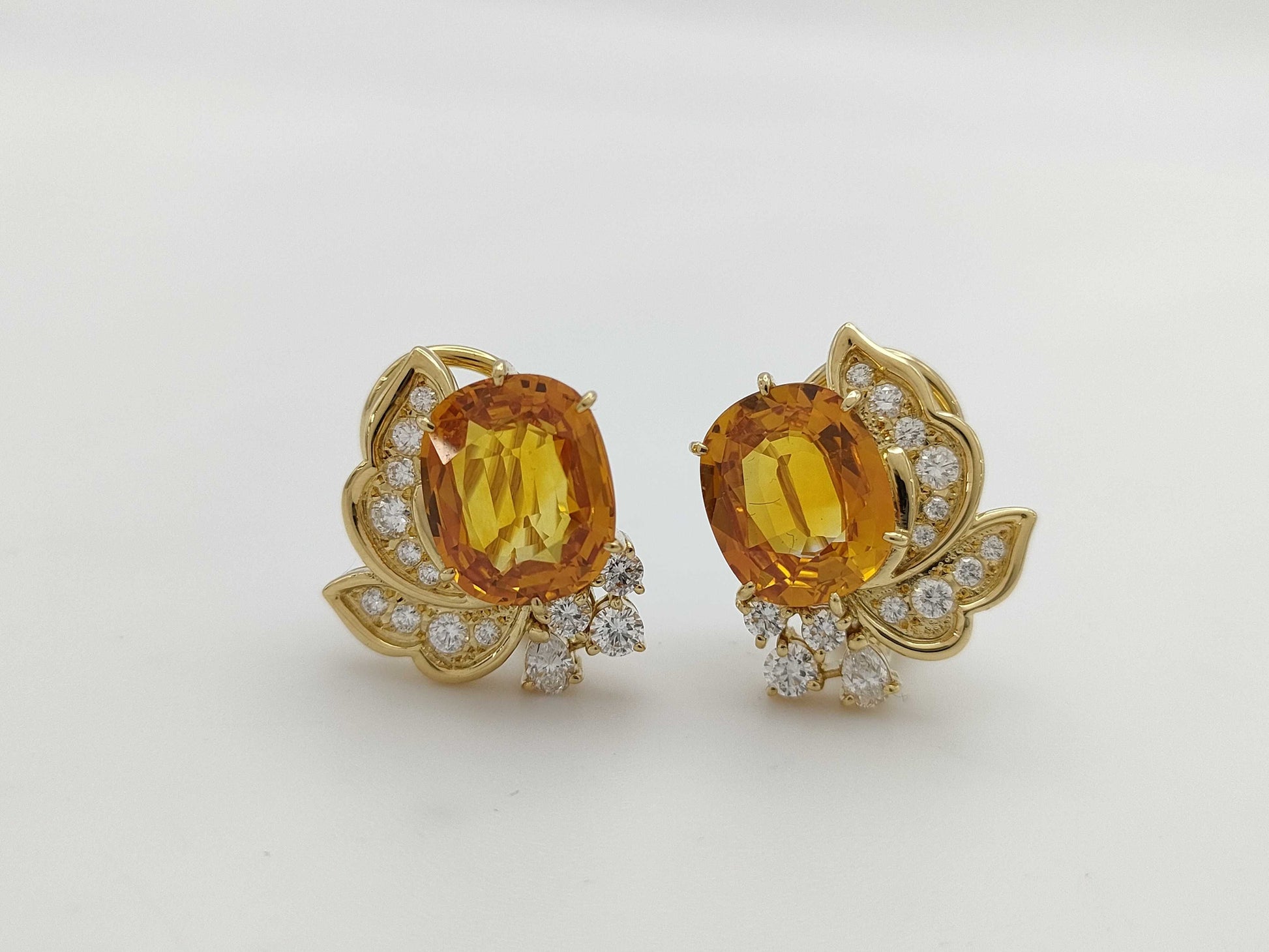 MIKIMOTO GS4.12Ct GS3.81Ct D0.42Ct D0.42Ct K18 12.5g Earrings