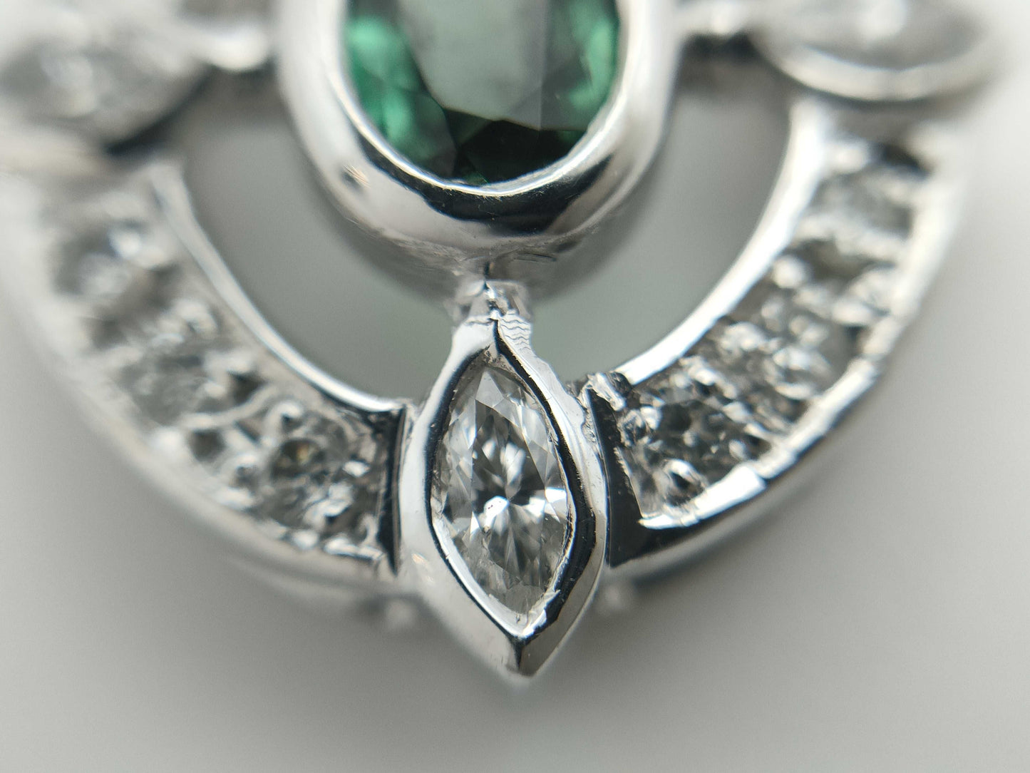 AX0.40ct D0.30ct PT900 3.9g Pendant Top
