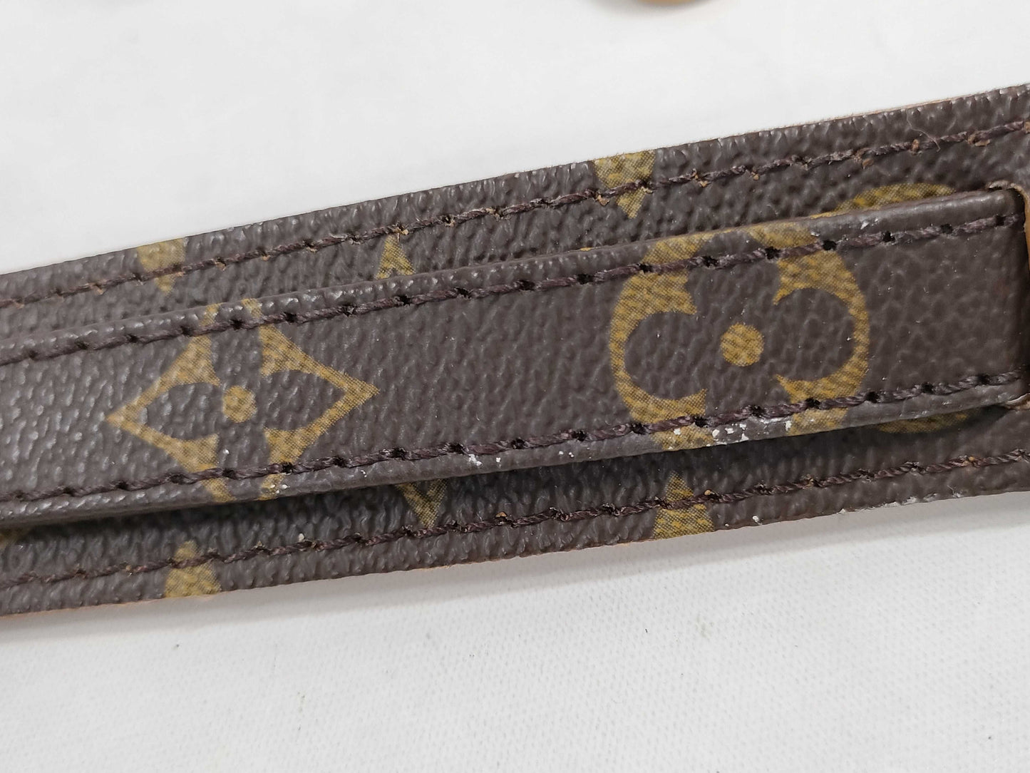 LOUIS VUITTON Louis Vuitton Monogram Shoulder Strap