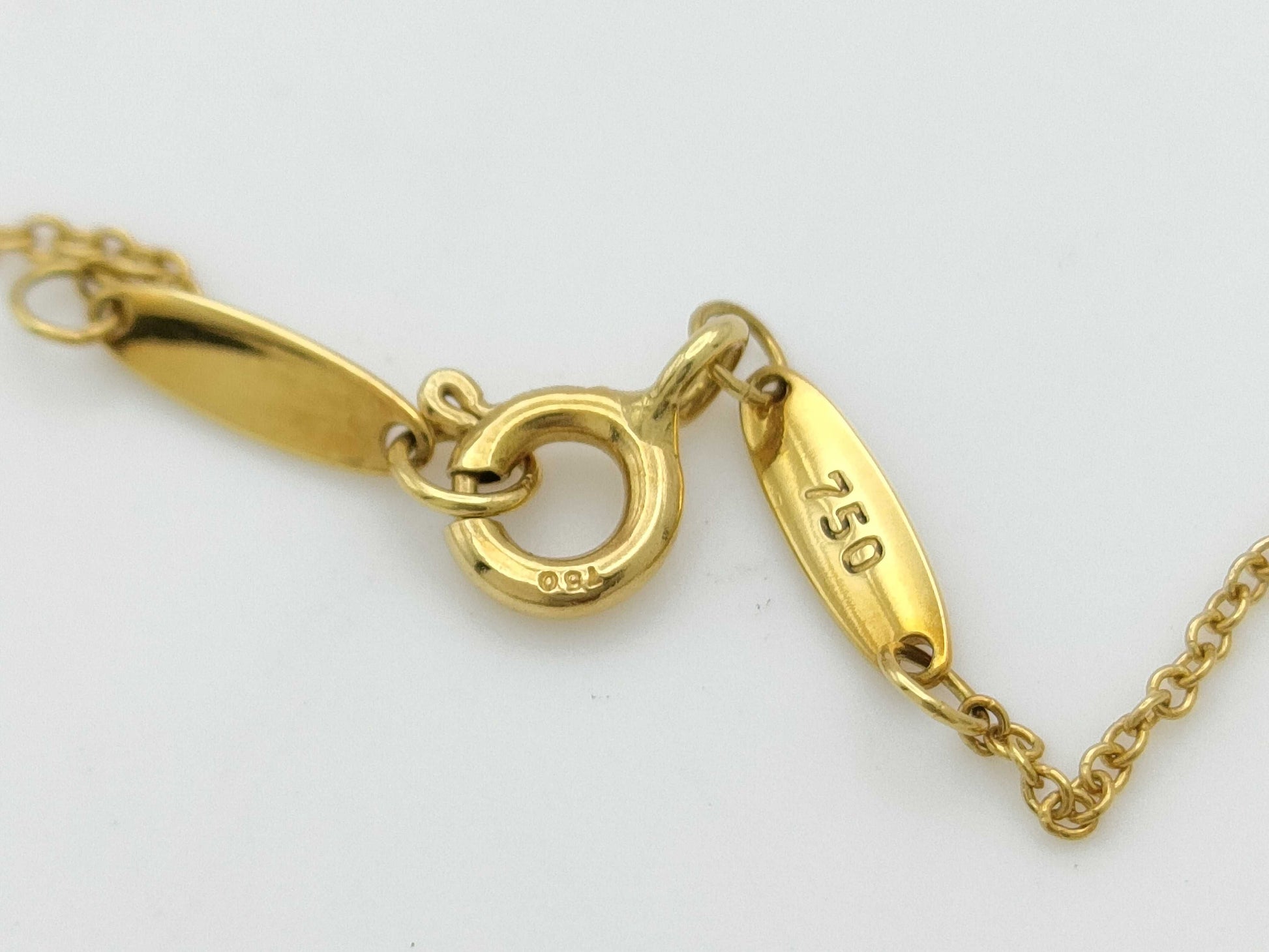 Tiffany&Co. Cross 750 4.2g Necklace
