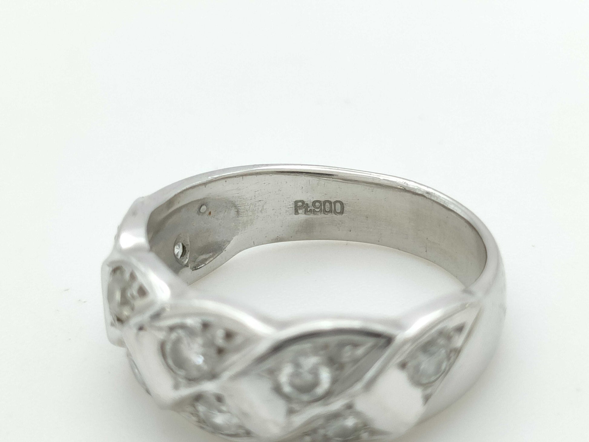 D0.64ct PT900 8.8g Ring