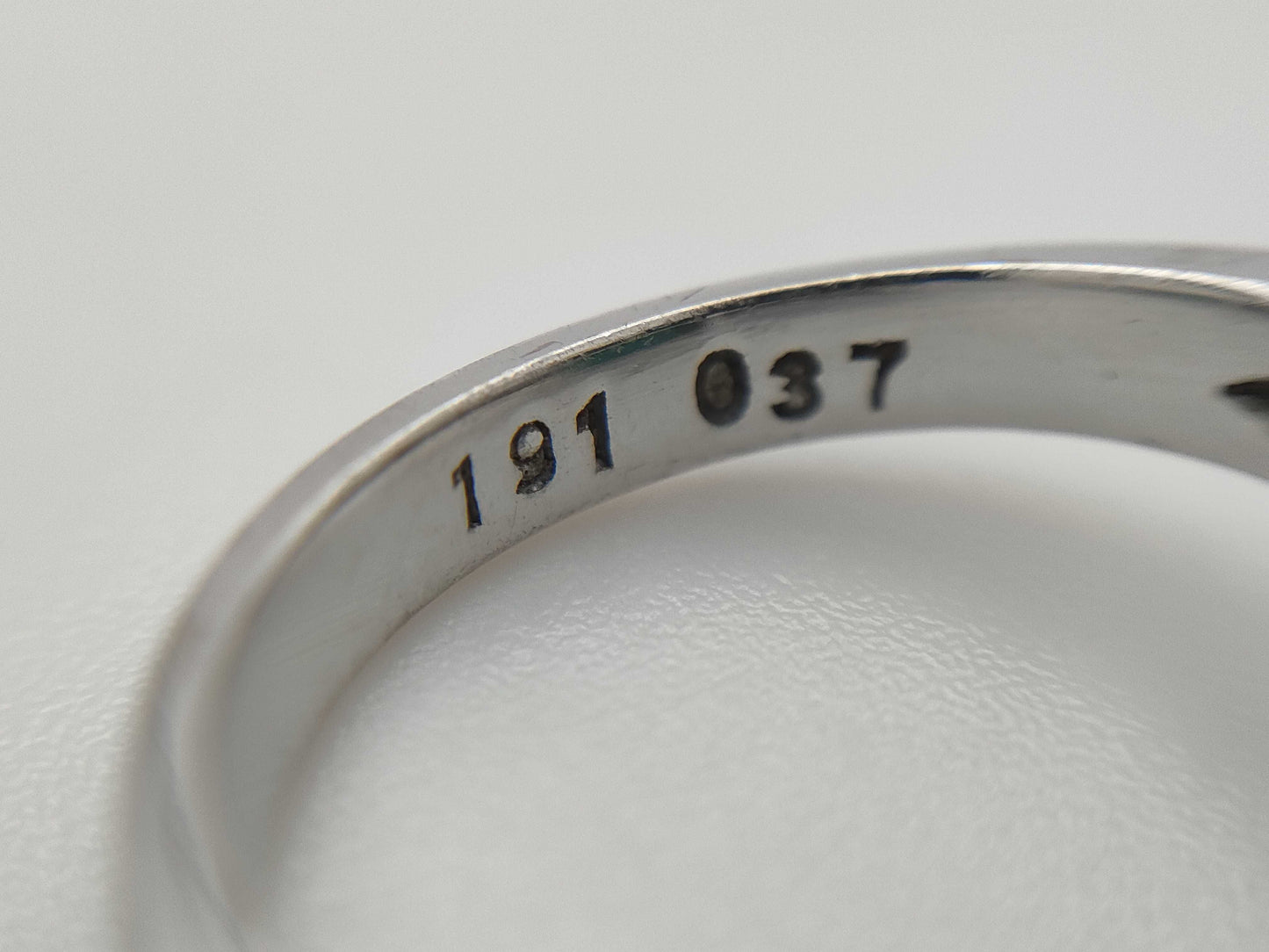 E1.91ct D0.37ct PT900 7.9g Ring