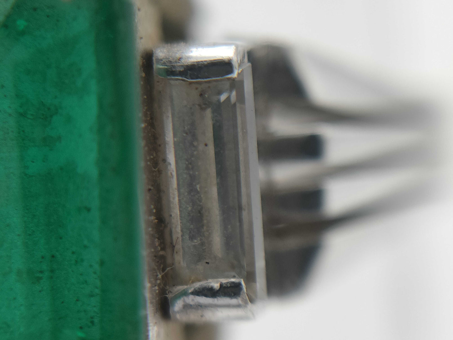 E1.91ct D0.37ct PT900 7.9g Ring