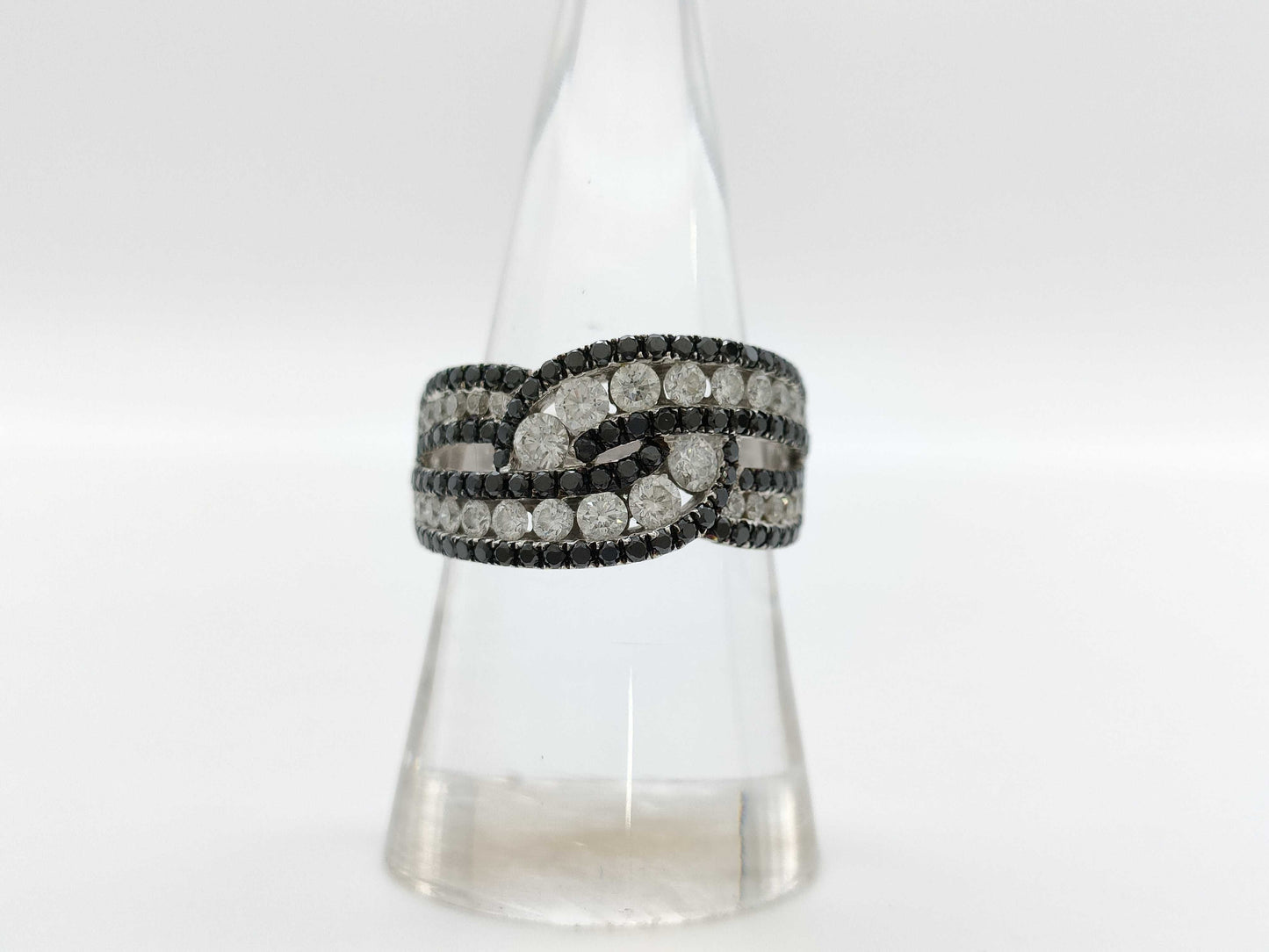 BLKD0.79ct D1.01ct 750 7.5g Ring
