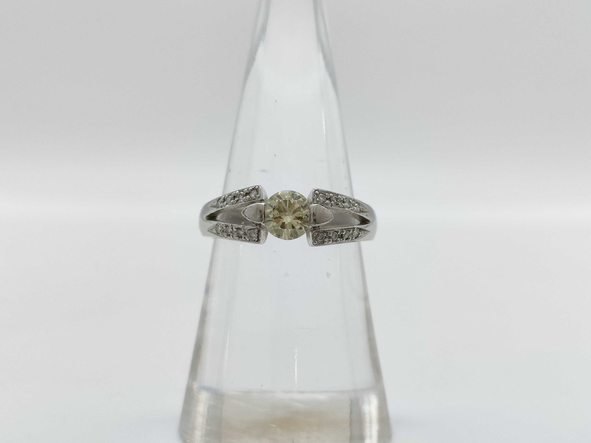 D0.40ct FD0.06ct PT900 6.5g Ring
