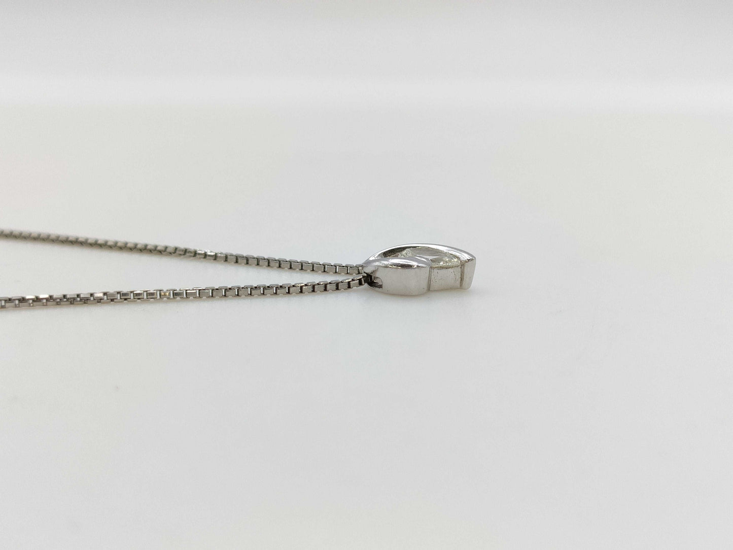 D0.32ct PT900/PT850 5.5g Necklace