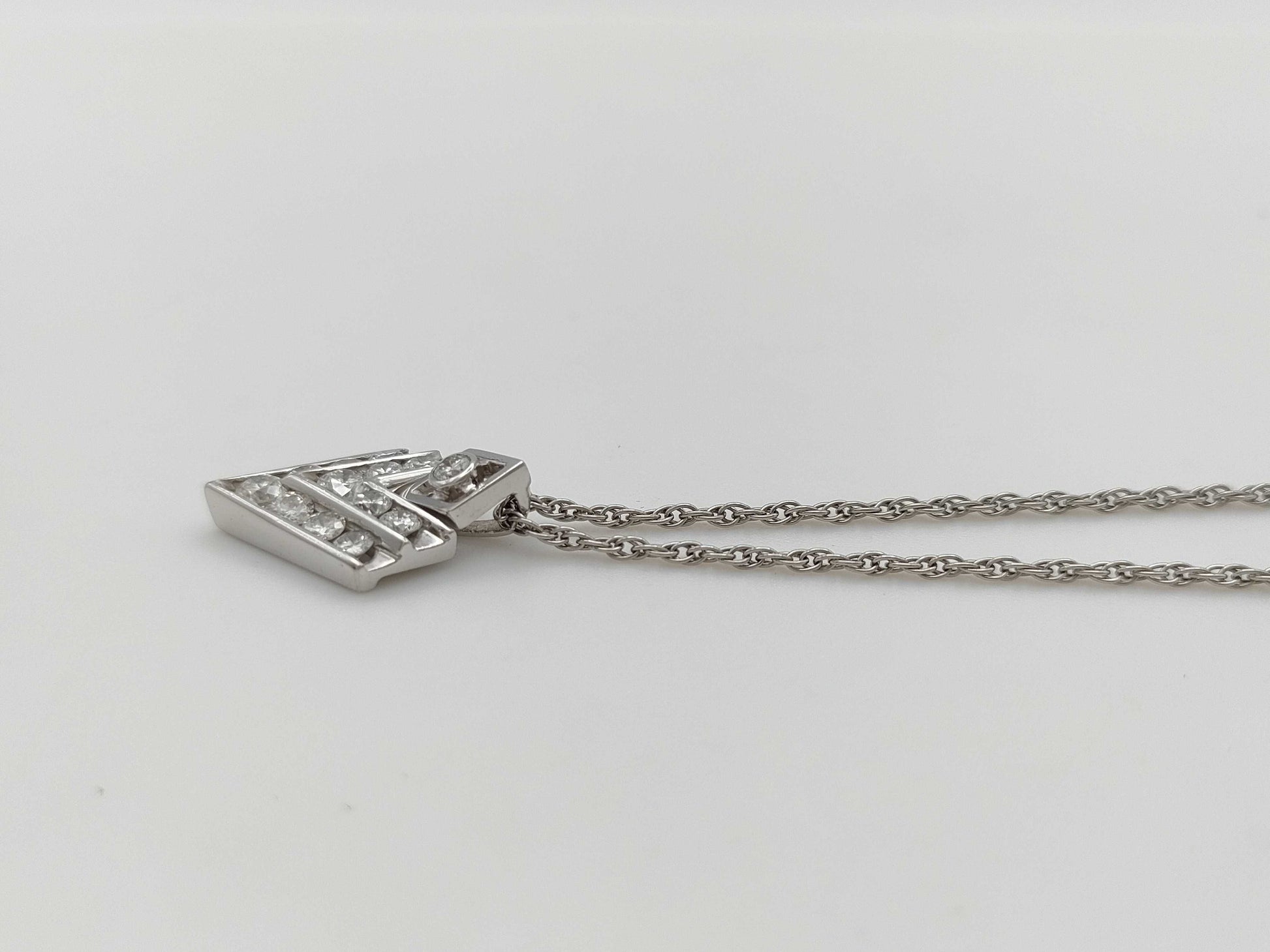 D1.00ct PT900/PT850 7.7g Necklace