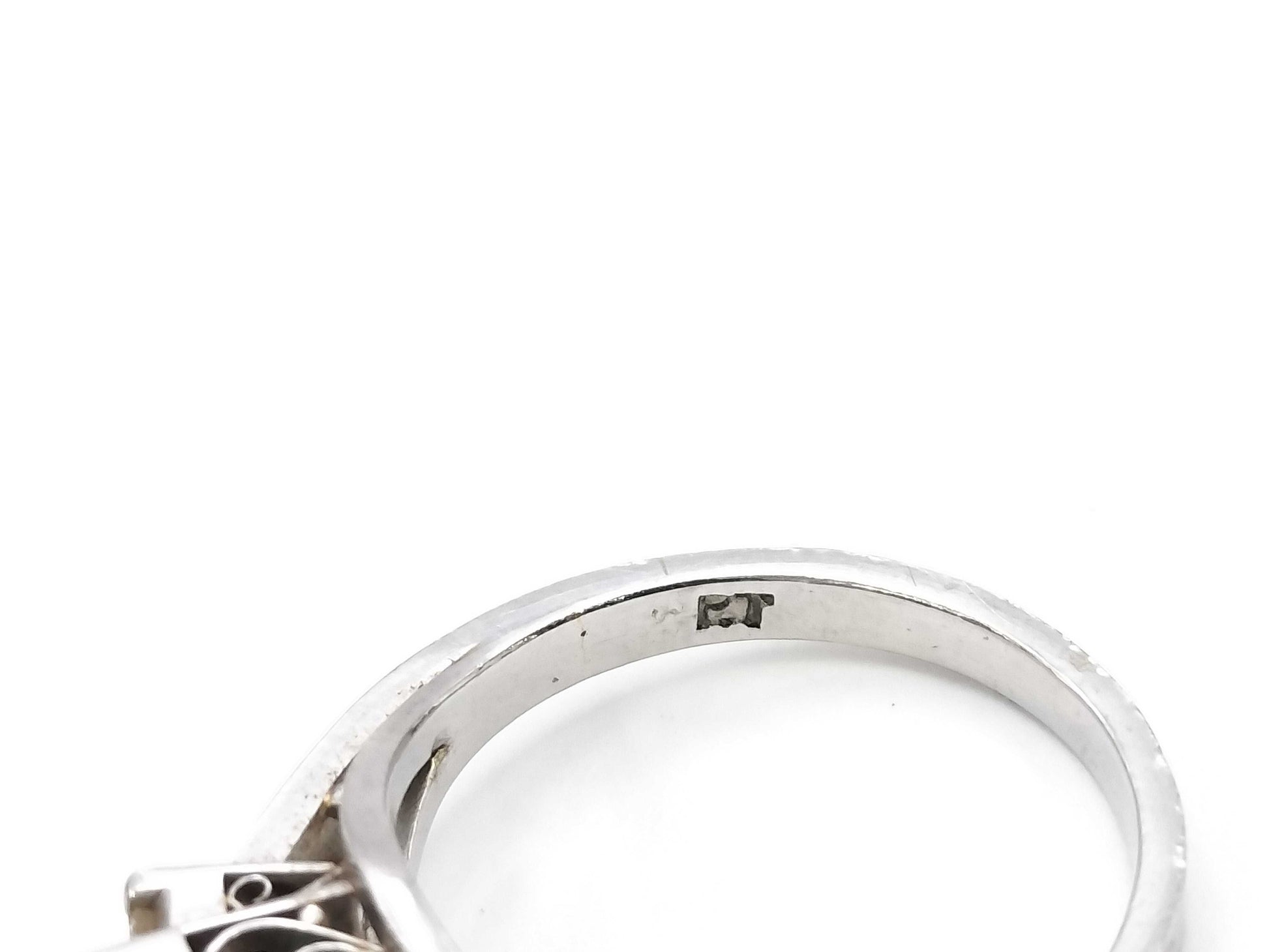 E0.30ct D0.17ct PT900 4.9g Ring